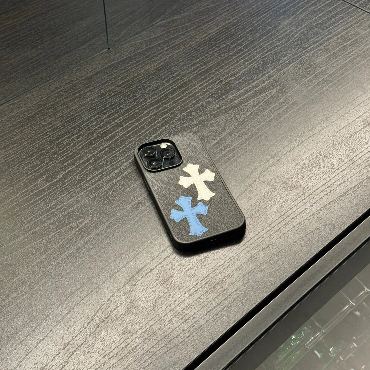 Dual Cross Iphone Case